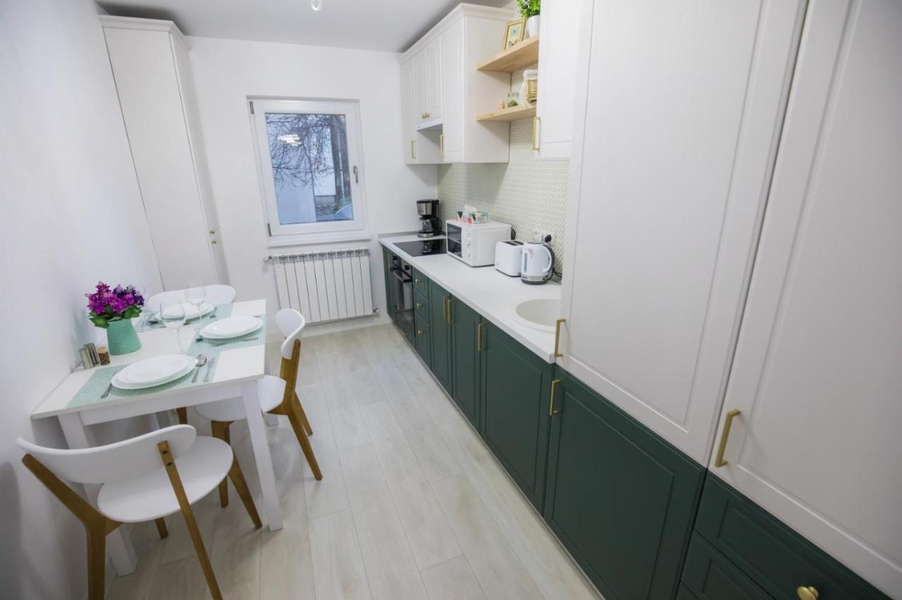 Ego Deluxe Apartment - Central Location Sibiu Esterno foto